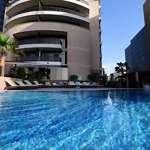 Majestic Retreat Hotel Dubái