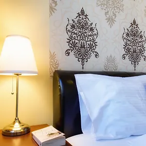 Trendy Deluxe Apartahotel Budapest